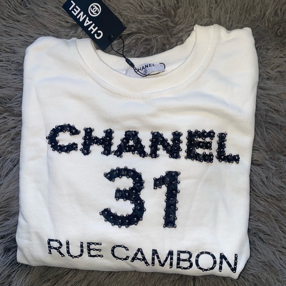 Ch sweater